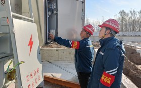 蒙东新能源事业部“保投产青年突击队”助力 “双碳”目标行动